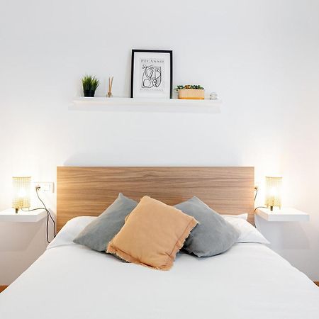 Apartamento Santiago Малага Екстериор снимка